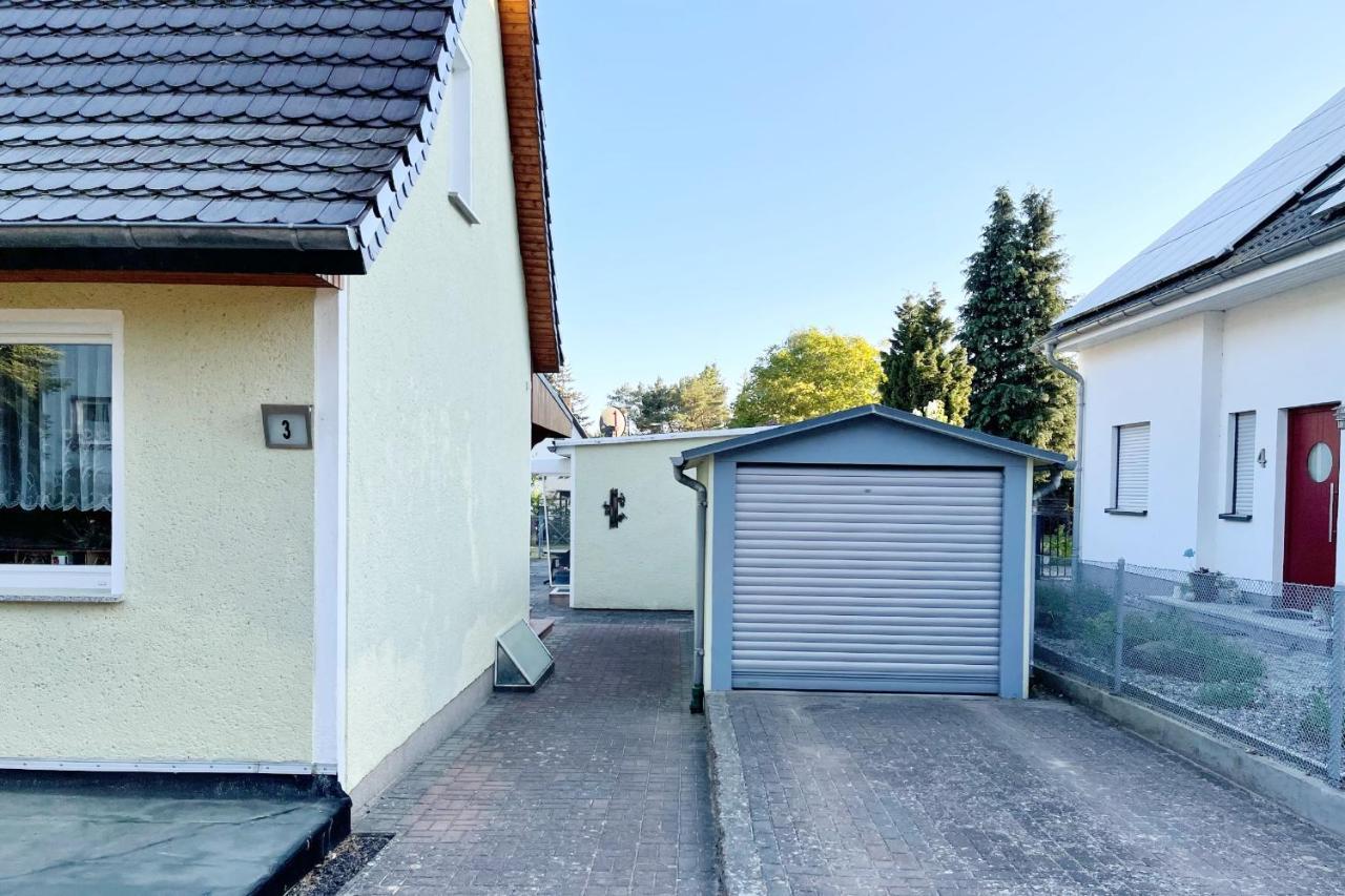 Bungalow Bergstrasse 3 Ferienwohnung 2 Kölpinsee Exteriör bild